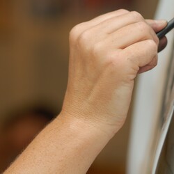 27099