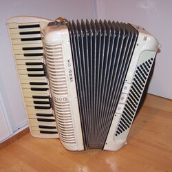 74067