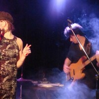 Souave Pop Rock Francais recherche VIOLONCELISTE CONTREBASSISTE 
