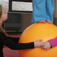 Stage "Cirk'alors! : initiation ludique aux techniques de cirque" avec Anaïs De Campenaere