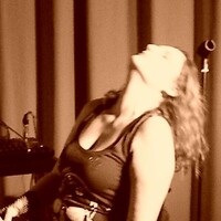 Chanteuse Nennok