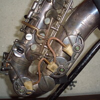 vends saxophone alto mark 6