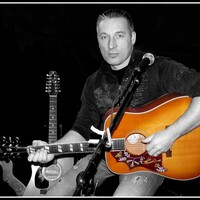 Chanteur guitariste cherche musiciens pour monter un groupe de rock