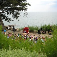 Spectacle de rue avec marionnettes