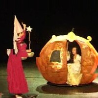 Cendrillon et Le Petit Poucet