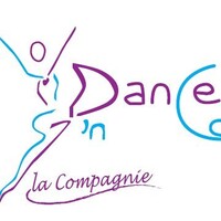 Gestuelle scénique à destination des chanteurs, comédiens, musiciens etc....