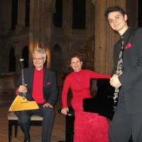 Trio Makarenko: Balalaïka, Piano & Hautbois : « Musique Russe, le voyage de Paris à St Petersbourg »