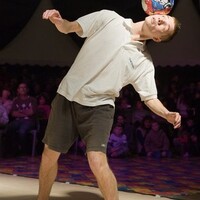 Freestyle Football Démonstrations, shows, initiations... hugo.y@hotmail.fr