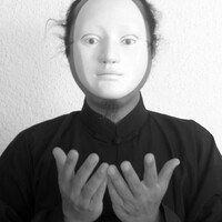Fabrication de masques & jeu masqué / 2 stages d'été