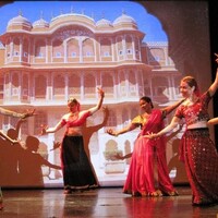 Cie de Danse Indienne Bollywood et Odissi