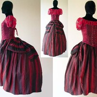 costume / déguisement femme (fostine)