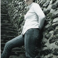 Angelyn Production, auteur, compositeur et interprète