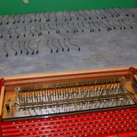 Atelier de réparation d'accordéons