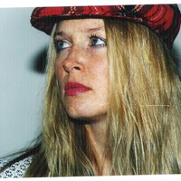 Mademoiselle Anna cherche collaborations avec musicien(ne)s sur Paris ou le 92
