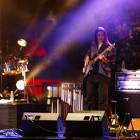 XAVIER PADILLA - bassiste PRO donne cours de basse