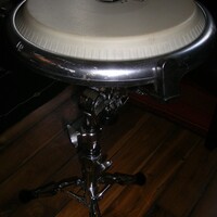 VENDS CONGA COMPACT + pied