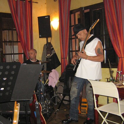 13.40 blues band