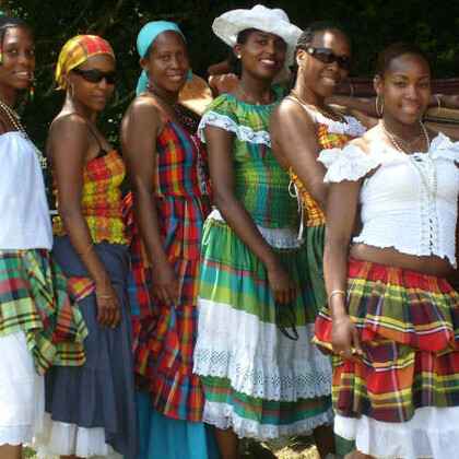 AKWAREL SPECTACLE CREOLE - GROUPE DE DANSES TRADITIONNELLES ANTILLAISES GUADELOUPE MARTINIQUE