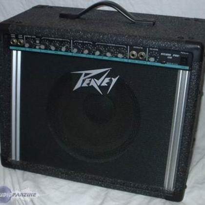 AMPLI GUITARE PEAVEY