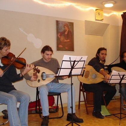 Cours de luth (oud) oriental à Paris