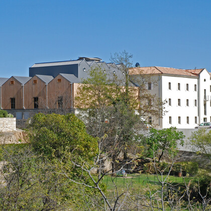La cascade, maison des arts du clown et du cirque