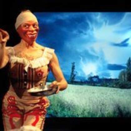 Unboxing 05: Julie Bougard va nous présenter son solo folklorique "Drache"