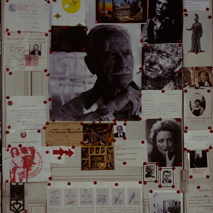 56 rue de Varenne - Collages