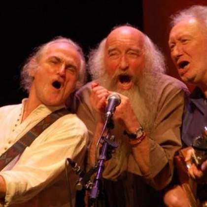  On Connaît La Chanson, présente:   Le trio EDF " Kan tri "  le 30 Mars   à  20 h 30  au centre culturel de Volvic