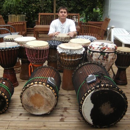 Ateliers djembé - percussions africaines pour toutes structures et cours particuliers