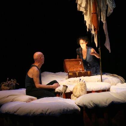 l'île de couette spectacle pour adultes à partir de 7 ans