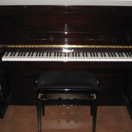 Vend piano droit a. grand 115ls
