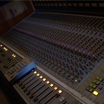 Console analogique SONY MXP 3036
