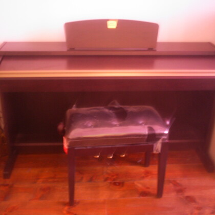 Vends Yamaha Clavinova CLP 220