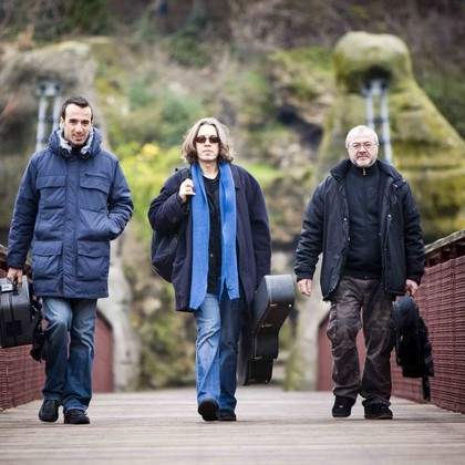 OBJET: PROPOSITIONS DE CONCERTS TRIO TROMPETTE/BASSE/GUITARE