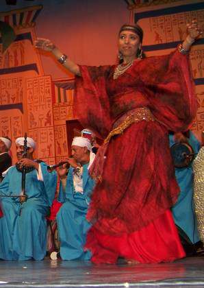 Danse Hadra présente un stage de danse saîdi / sagattes avec Saâdia Souyah