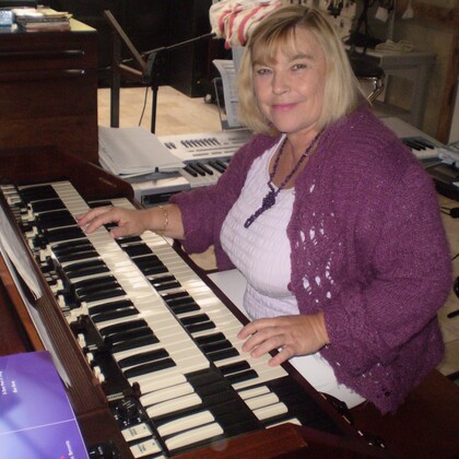 cours de synthé, orgue accordéon boutons