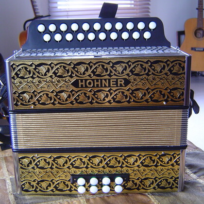 Vends acoordéon diatonique HOHNER 2915