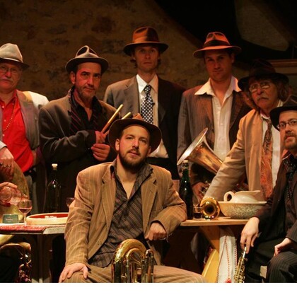 TARAF GOULAMAS Fanfare Culinaire Tzigane présente son spectacle "A Table !"