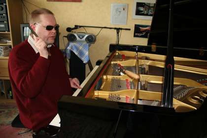 Alain de Rhode, Accordeur de pianos, Bruxelles et 2 Brabants.