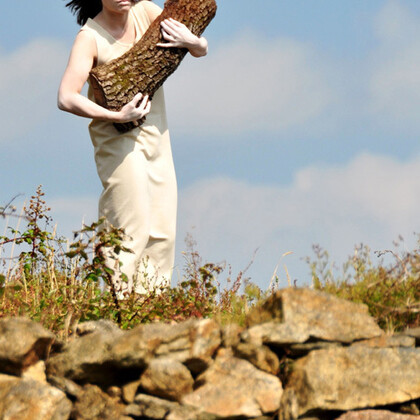 Balade Butô, spectacle de danse au coeur du patrimoine du Morbihan / Cairns de Gavrinis et du Petit Mont