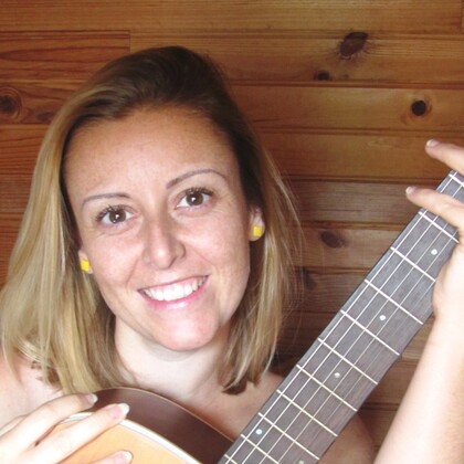 Ann-Laora chante ... à la carte !