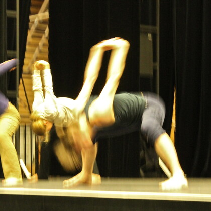 COURS DE DANSE