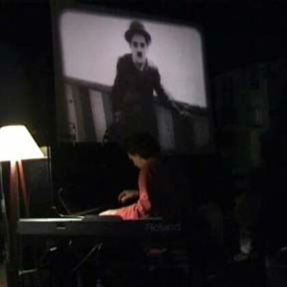cinéma - music en plein air ou appartement / concert de chants tsiganes