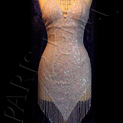 Paris Bell cabaret boutique - revue parisienne