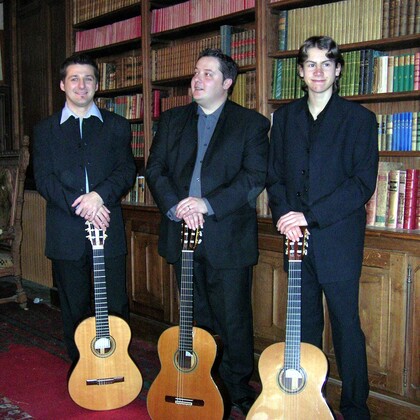 Trio de guitares alborada