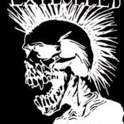 Duo style punk cherche batteur et guitariste et/ou chanteur sur Namur/Charleroi