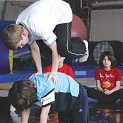 Stage cirque & jeux de scène "6-11 ans" Février