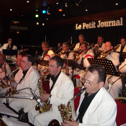 big band: Olivet Jazz Band