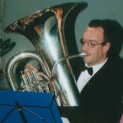 Alain Bastin, tubiste professionnel freelance
