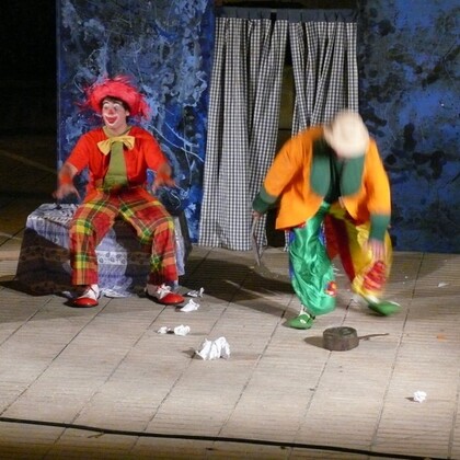 Ecoloclown contre Menfousale
